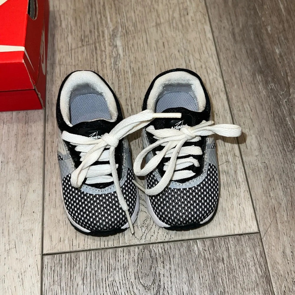 Nike air max zero essentials TD - Picture 2 of 7